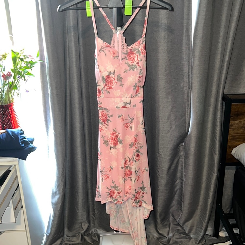 High to low dress.